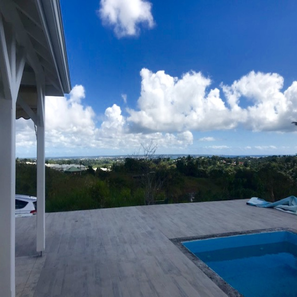 Offres de location Villa Petit-Bourg 97170
