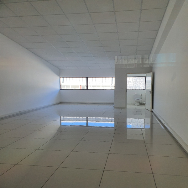 Location Immobilier Professionnel Bureaux Baie-Mahault 97122